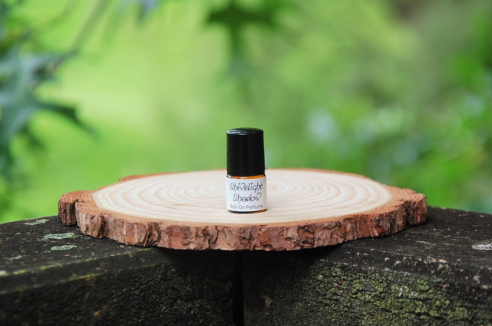 “Shivelight Shadow” Roll-On Perfume - UNISEX (SAMPLE)
